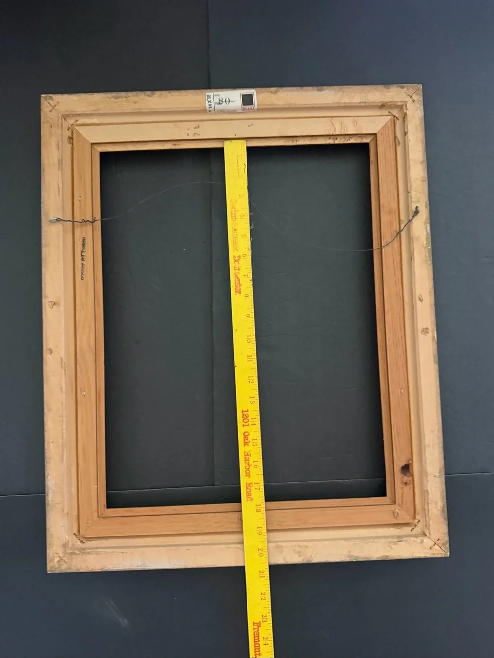 Ornate Gold Picture Frame with Cream Inner Liner 19x23” Hold 14x18”